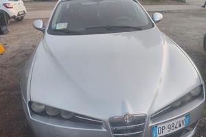 Alfa Romeo 159