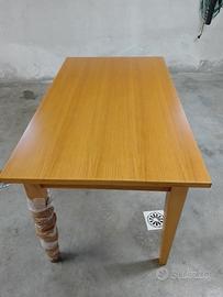 tavolo in legno