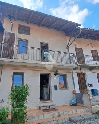 CASA SEMINDIPENDENTE A SALUSSOLA