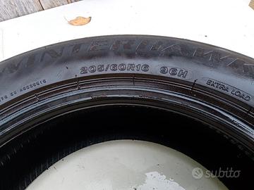 gomme 205/60/R 16 