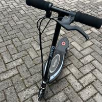 Monapattino elettrico Razor E90