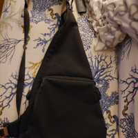 Zainetto nero monospalla, Mandarina Duck