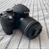 Macchina fotografica Nikon D3300 come nuova