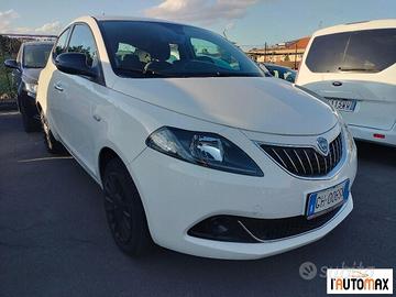 LANCIA - Ypsilon 1.0 firefly hybrid Silver s&s