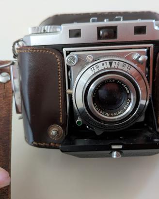 Macchina fotografica vintage Zeiss  Ikon CONTINA
