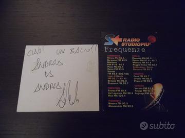 AdesivoAutografatoSulRetroOriginaleDaAndreaCatavol