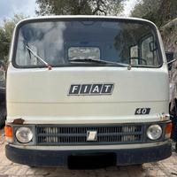 Fiat om 40 ribaltabile