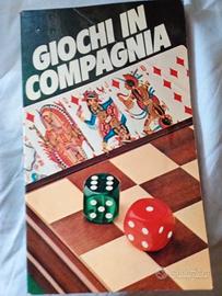 Libro vintage Giochi in compagnia (Mondadori 1982)