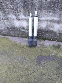 pistoni cancello automatico 