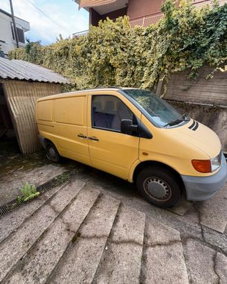 Mercedes-Benz Vito W638 1997
