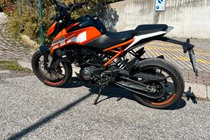 Ktm duke 125 2017 abs