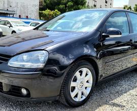 Volkswagen Golf 2.0 16V TDI 5p. Sportline