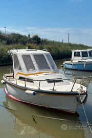 Barca Off.Ma.Re Falco 620 (no patente)