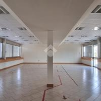 LABORATORIO A CALDERARA DI RENO