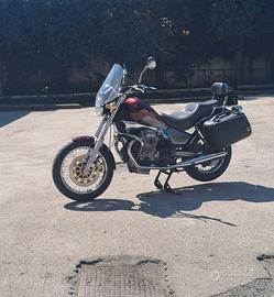Moto guzzi nevada 750