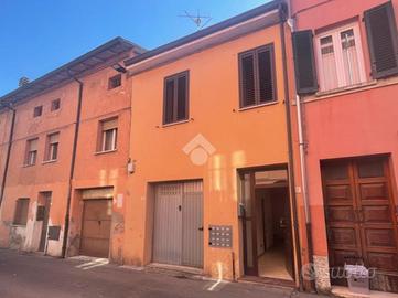 CASA INDIPENDENTE A MASSA LOMBARDA