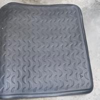 Vasca baule auto