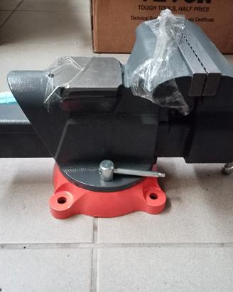 morsa da banco base girevole con incudine