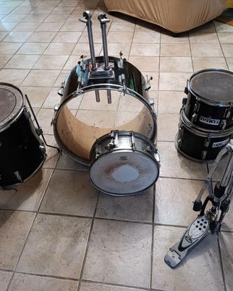 Batteria Yamaha + Charleston Pearl