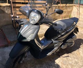 Piaggio Beverly 350ie Sport AbS