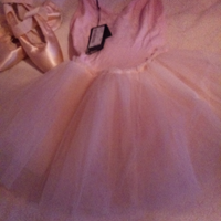 Tutu' rosa nuovo, con cartellino