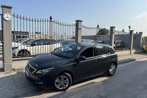 Peugeot 308 BlueHDi 130 EAT8 Allure 2018