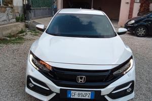 Honda Civic 1.0T 5 porte Navi 021