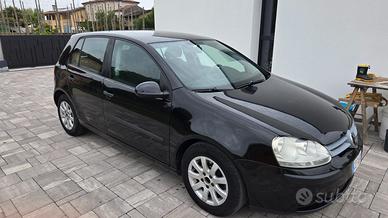 GOLF 5