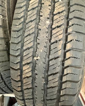Gomme e cerchi in lega