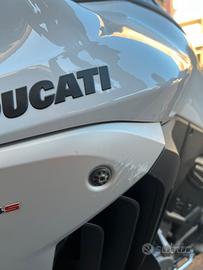 Fianchetto multistrada v4 v4s