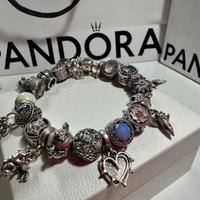 Bracciale Pandora moments con chiusura barilotto