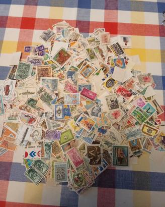 Lotto francobolli Italia e mondo.