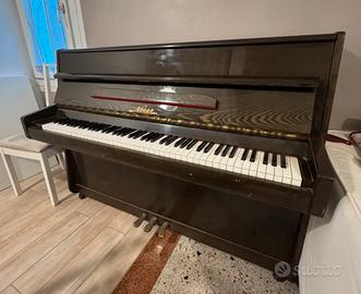 Pianoforte verticale  Nieer come nuovo !