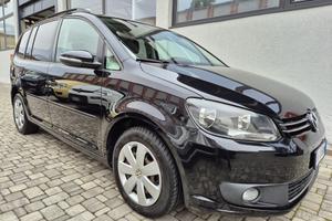 Volkswagen Touran 1.6 TDI DSG Comfortline