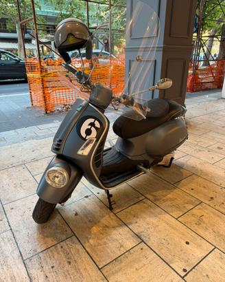Vespa sei giorni