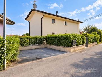 Villa di 101 m² con 3 locali a Calcinato