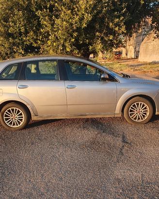 Fiat croma 1.9 multijet 150 cv 