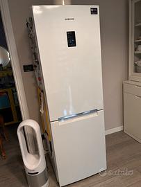 Frigorifero SAMSUNG Digital Inverter