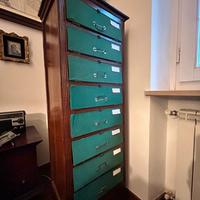 Rarissima cassettiera/archivio verticale d’epoca