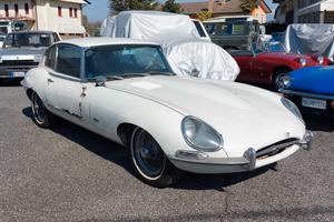 Jaguar E Type Coupè 4200 prima serie del 1966