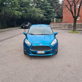 ford fiesta 1.5 TDCi Titanium 2015 fulk optional