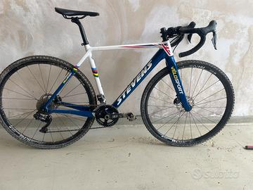 Ciclocross usata