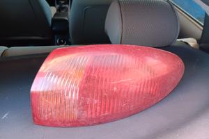 fanali posteriori alfa romeo 147 19jtd 