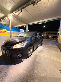 TOYOTA VERSO D-4D STYLE N1 AUTOCARRO  NEOPATENTATI