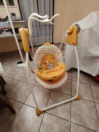 Altalena dondolo per bimbi. 