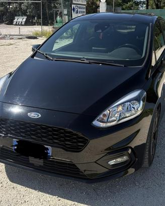 FORD FIESTA ST LINE