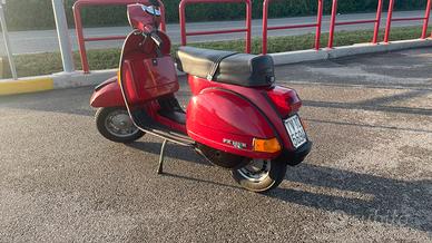 Vespa px 125 elestart conservata.