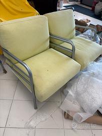 Poltrone imbottite in alluminio