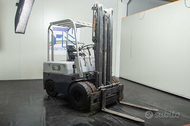 Carrello elevatore om 20s gemellato