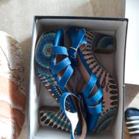 Enjoy Sandali con taccotg. 39 in vera pelle blu